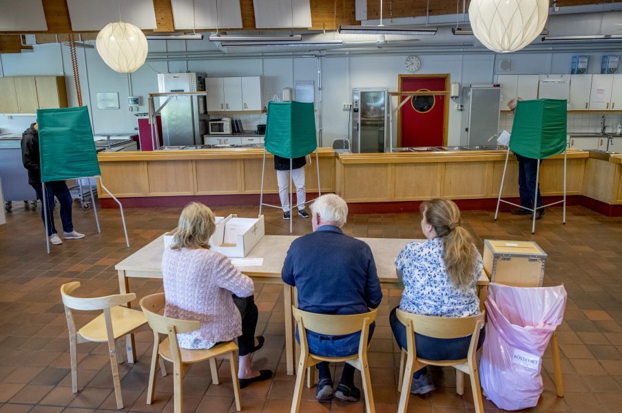 I matsalen på Lerums Gymnasium kunde man rösta till EU-valet under söndagen.