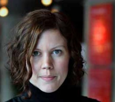 Regissören Amanda Kernells debutﬁlm "Sameblod" har tilldelats ﬂera priser och hyllats för skildringen av unga samers splittrade uppväxt i Sverige.