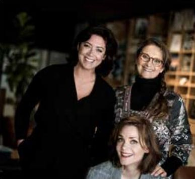 Skådespelarna Jennie Silfverhjelm, Suzanne Reuter och Liv Mjönes medverkar i ﬁlmen All inclusive som visas på Frölundabion 16–17 januari.