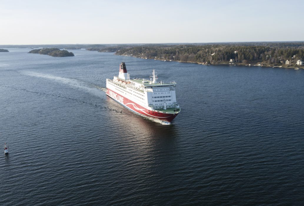 Regler för fartygs utsläpp av svavel har skärpts de senaste åren, men nu ställer man nya och hårdare krav för att minska klimatpåverkan.