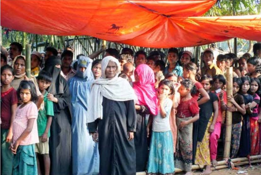 Framtiden är osäker får de hundratusentals rohingya-ﬂyktingar som nu lever i enkla läger i Bangladesh.