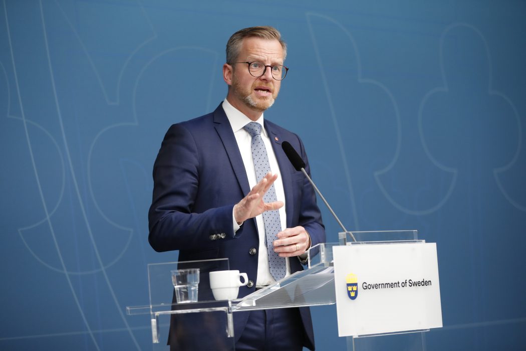 Inrikesminister Mikael Damberg (S) i samband med ett internationellt expertmöte i Stockholm om möjligheten att inrätta en tribunal för att beivra krigsbrott i Syrien och Irak.