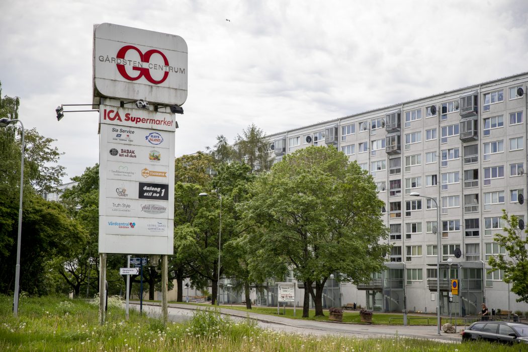 Gårdsten ströks nyligen från polisens lista över särskilt utsatta områden, men nu ser det ut som att fritidsgården kommer att läggas ned vilket kan göra att oron ökar igen.