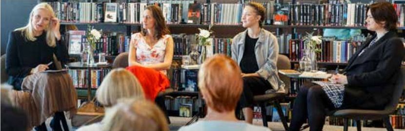 Tre norska författare, en kronprinsessa och ﬂera Hamarbor möts på biblioteket.