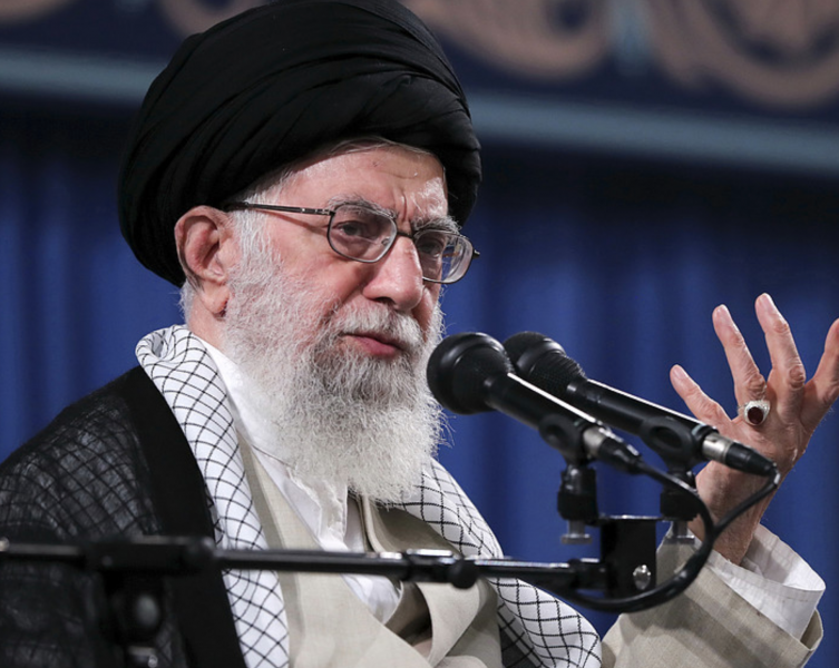 Foto: Office of the Iranian Supreme Leader via AP/TTIrans högste ledare ayatolla Ali Khamenei.