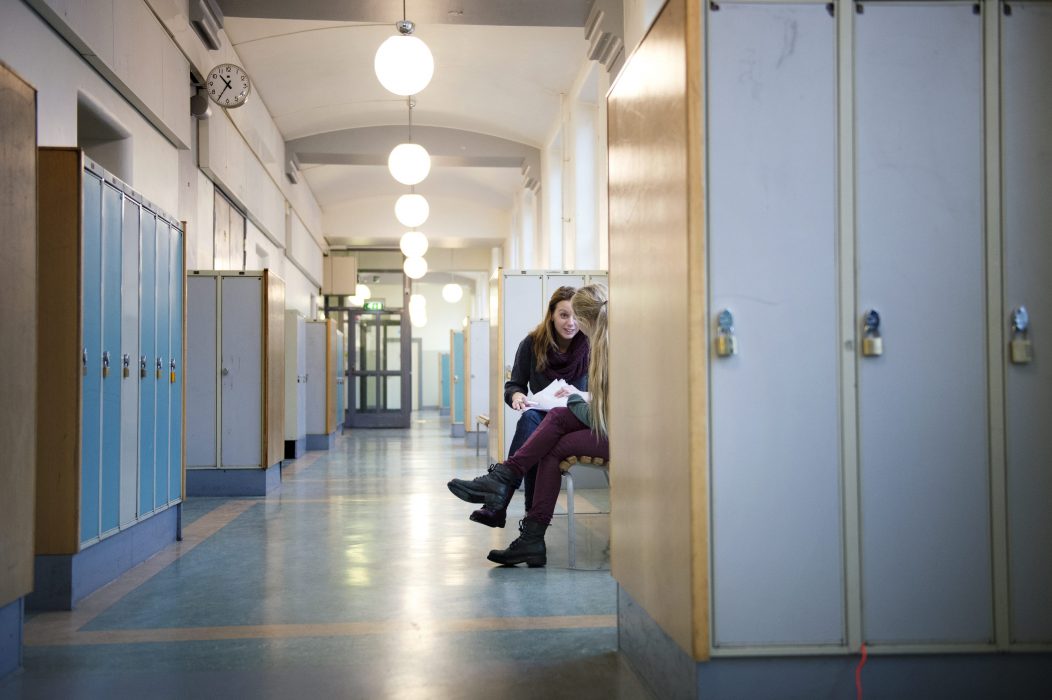 Talis 2018: Svenska lärare är överlag nöjda med sitt arbete men byter skola oftare.
