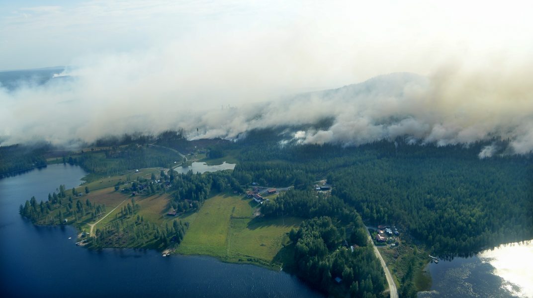 Flygbilder över den stora branden runt Ljusdal i juli förra sommaren.