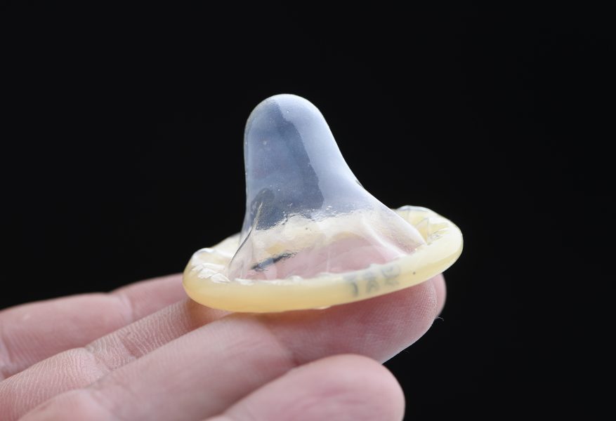 Kondom skyddar mot bland annat gonorré – en könssjukdom som ökar stadigt i Sverige.