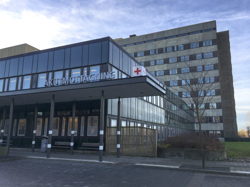 Akutmottagningen vid Östra sjukhuset i Göteborg får kritik av Ivo efter att en man skickats hem med sprucken blindtarm.
