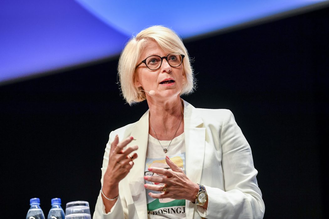 M:s ekonomiskpolitiska talesperson Elisabeth Svantesson vill spara miljarder på myndigheter.