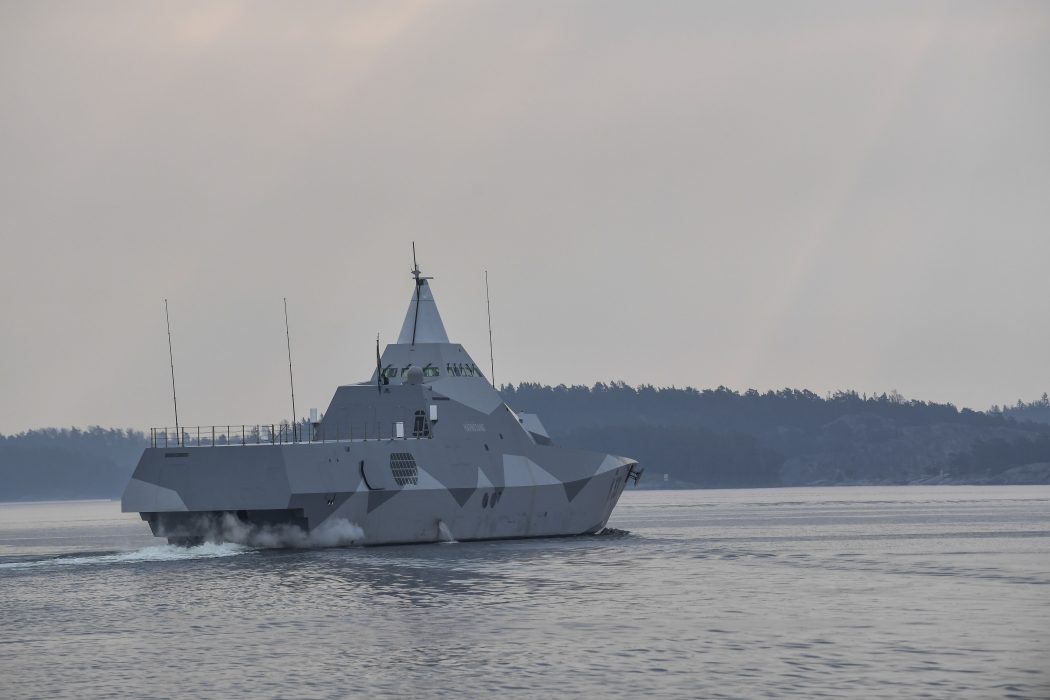 Den svenska korvetten Härnösand.
