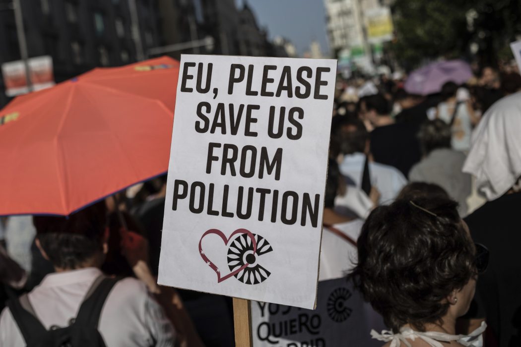 Protest från den 29 juni 2019 för en policy som skulle bannlysa diesel och bensinbilar från centrala Madrid.