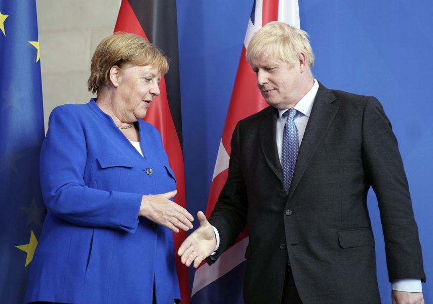 Tysklands förbundskansler Angela Merkel tycks vara öppen för en kompromiss vad gäller brexitavtalet.