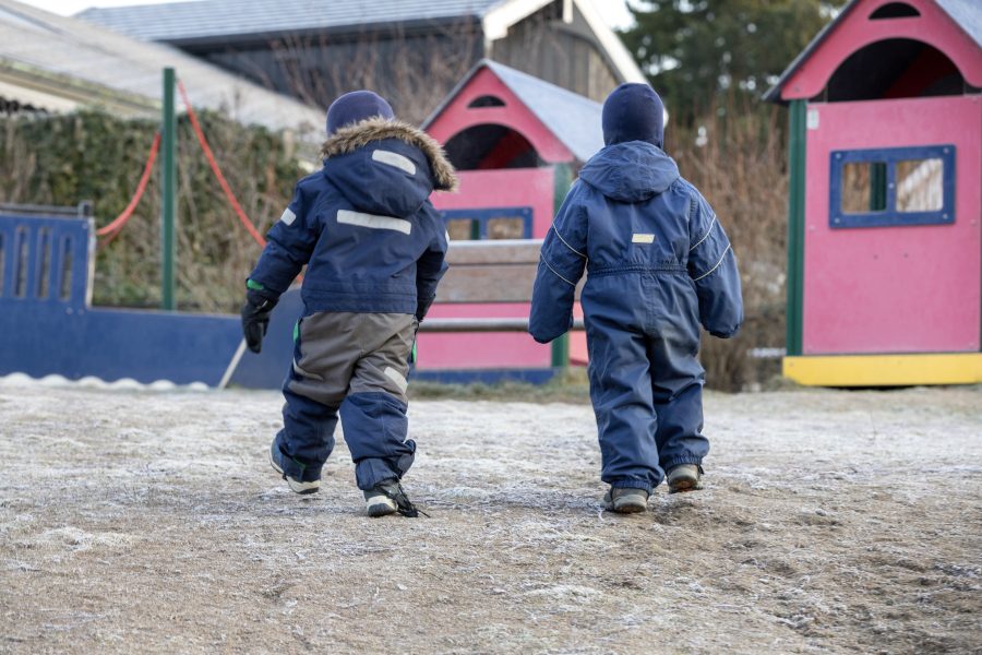 Digital övervakning av barn på en förskola i Norrköping ska testas i höst.