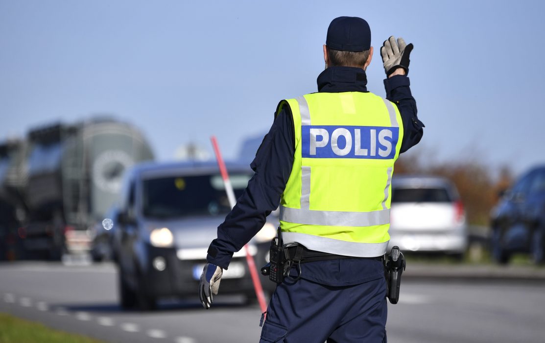 Med nya "nykterhetskontrollanter" hoppas myndigheter och regering att kunna minska olyckorna.