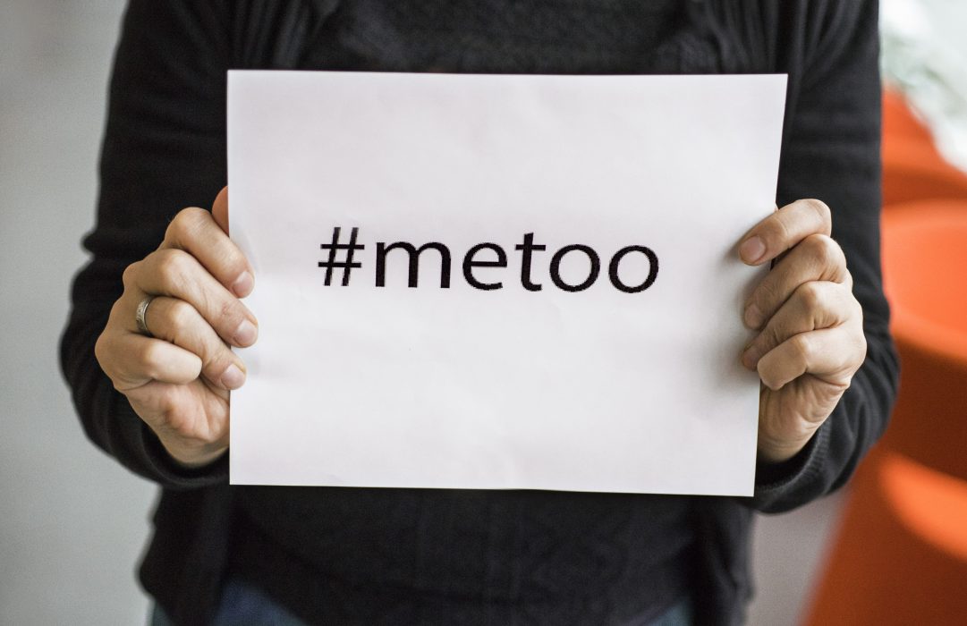 Uppdrag granskning både frias och fälls av Granskningsnämnden för ett program i våras om ett mycket uppmärksammat metoo-fall.