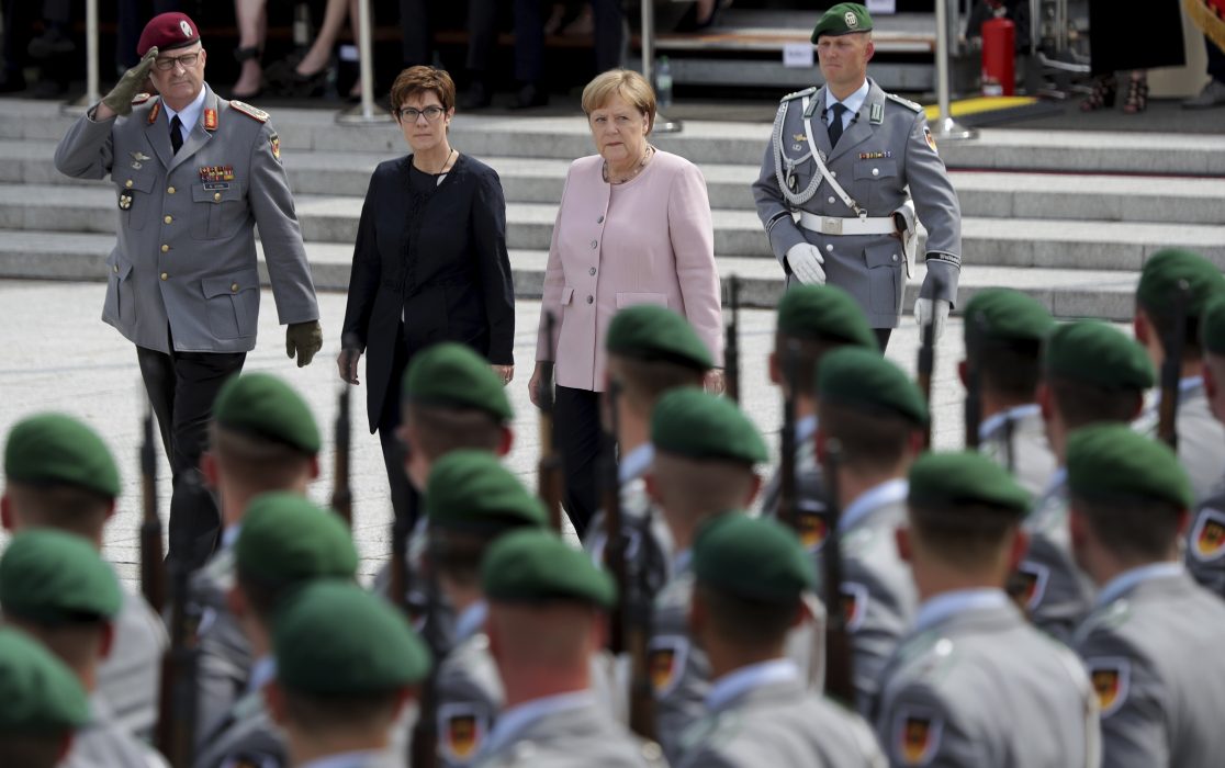 Tyskland rustar sin militär.