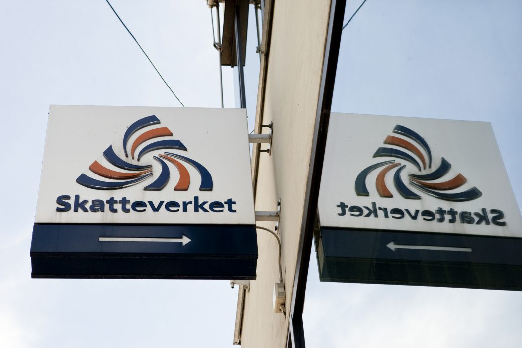 Allt fler i Sverige får personnummer som inte motsvarar den angivna födelsedagen.