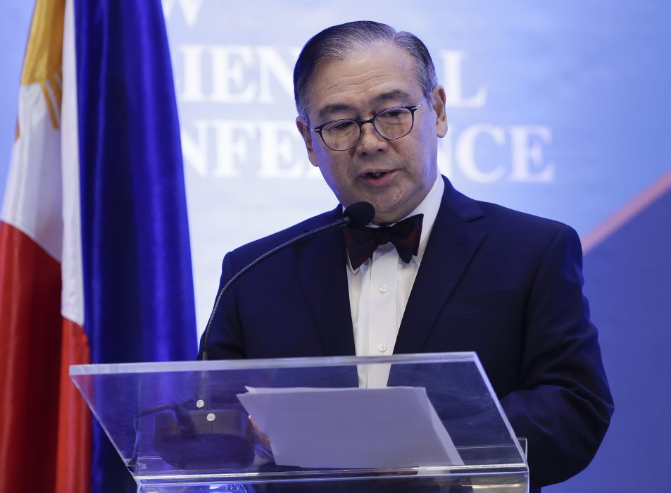 Filippinernas utrikesminister Teodoro Locsin vill inte att FN-experter ska komma och utreda landets krig mot droger.