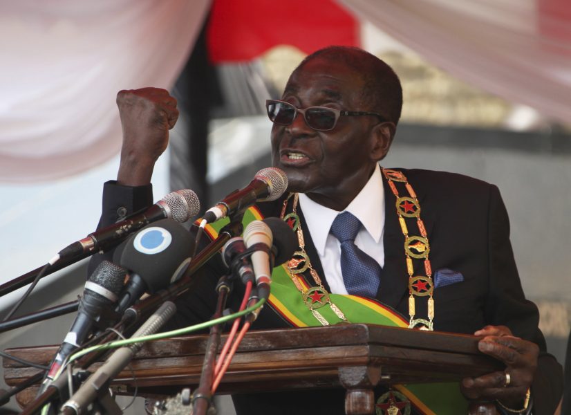 Ex-president Robert Mugabe under ett tal i Harare 2012.