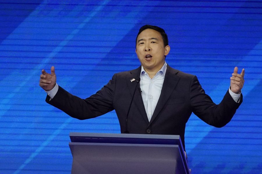  Demokratiska presidentkandidaten  Andrew Yang pratade under natten till torsdag.