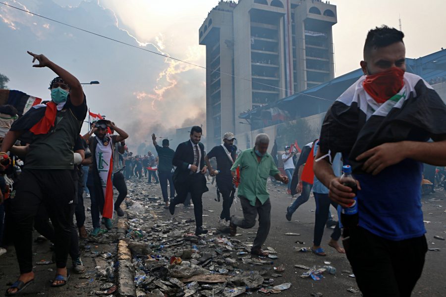 Sammanstötningar på Tahrirtorget i Bagdad i måndags.