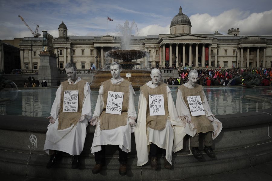 Extinction Rebellion-protester på Trafalgar Square i London under onsdagen.