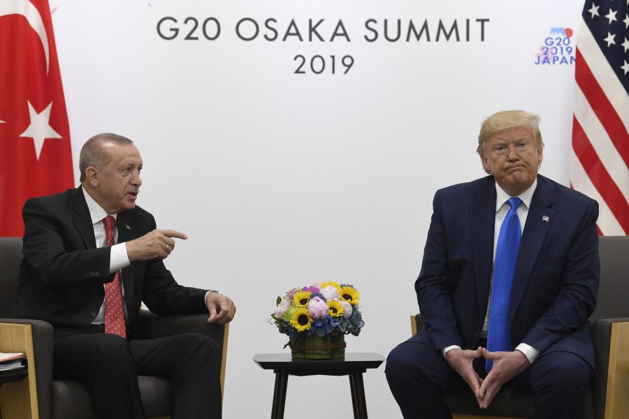 Turkiets president Recep Tayyip Erdogan och USA:s president Donald Trump, under G20-mötet i Osaka i Japan i somras.
