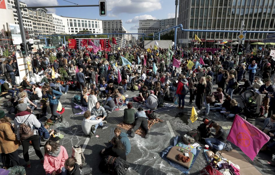 Måndagens blockad av Potsdamer Platz.