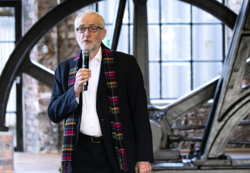 Labourledaren Jeremy Corbyn i skotska Newtongrange under torsdagen.