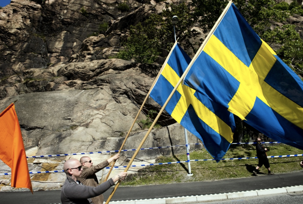 Såväl vänster- som högerextremister och islamister använder sig av bidrag, men just nu är problemet störst i den våldsbejakande islamistiska miljön, enligt Säpo.