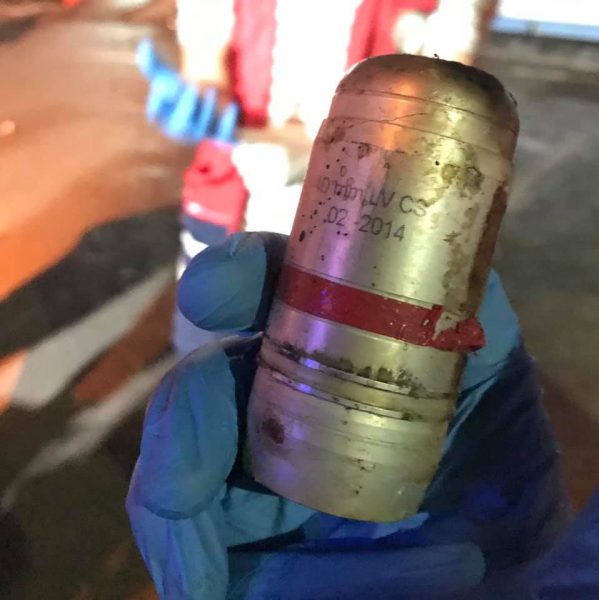 Irakiska säkerhetsstyrkor har börjat använda två nya typer av tårgasgranater, enligt Amnesty International.