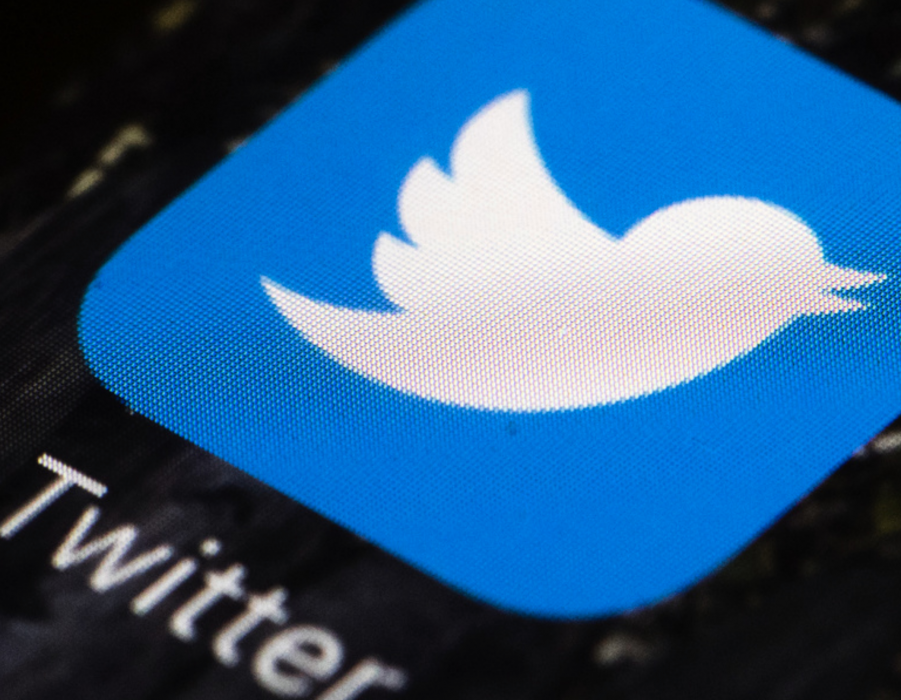 Tidningen The New York Times har granskat USA:s president Donald Trumps samtliga 11 000 tweetar som Trumps officiella Twitterkonto publicerat sedan han tillträdde som USA:s president.