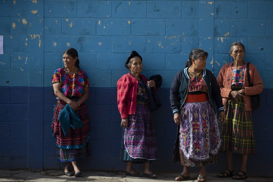 Guatemalanska kvinnor i Sumpango, Guatemala.