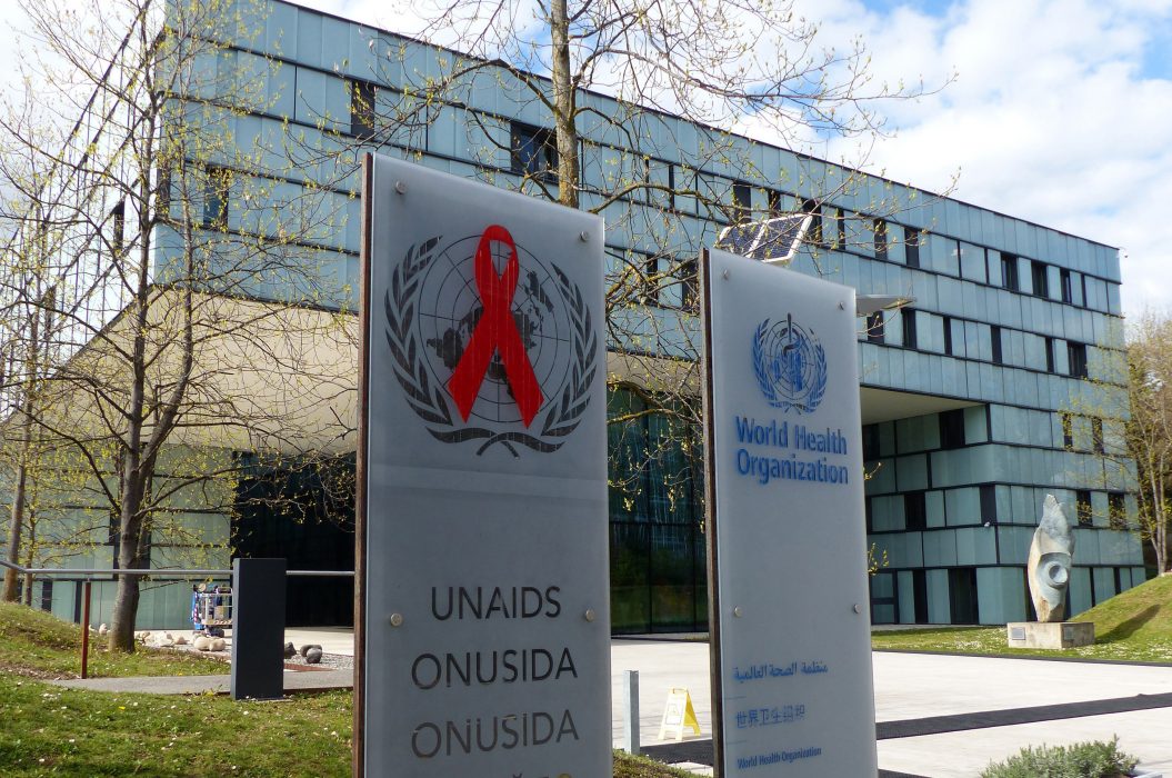 Nyhetsbyrån AP har granskat Unaids och rapporterat om anklagelser om sexuella trakasserier inom FN-organet.