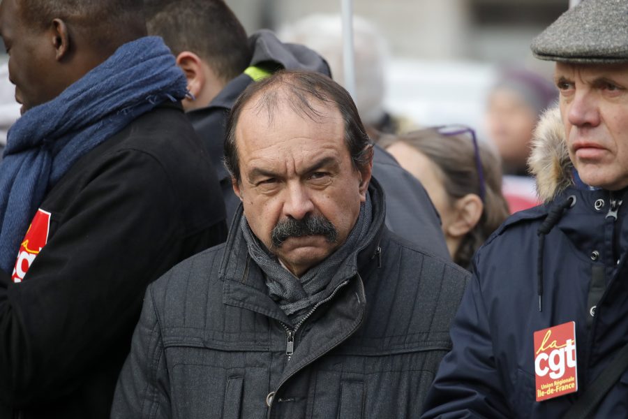 CGT-ledaren Philippe Martinez under en demonstration i Paris den 10 december mot regeringens föreslagna pensionsreformer.