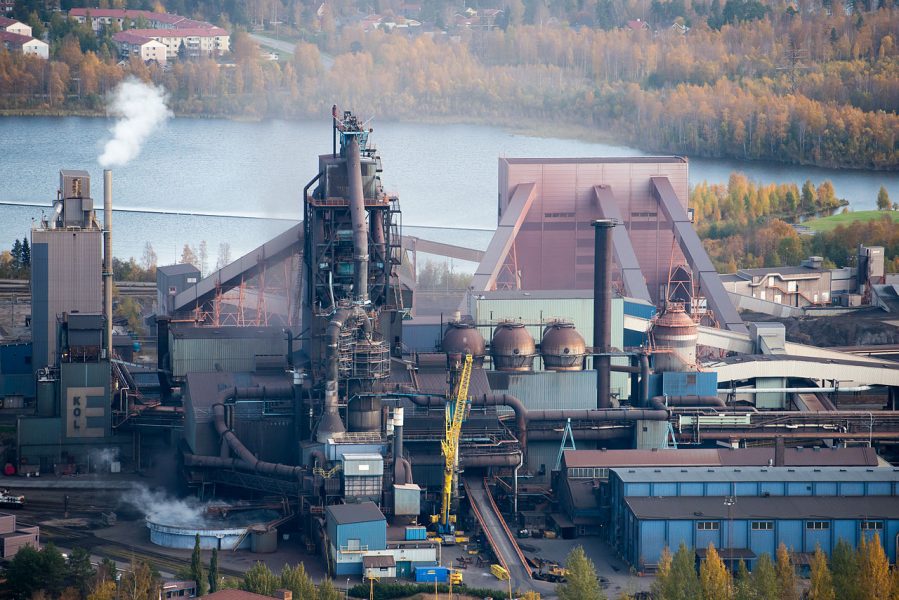Masugnen vid SSAB i Luleå där man tillverkar råjärn till stålproduktionen får snart sällskap av en pilotanläggning för fossil ståltillverkning.