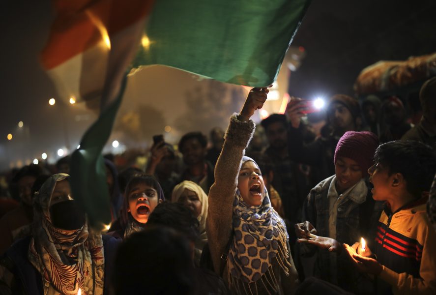 Kvinnor i Indien protesterar mot förtryck.
