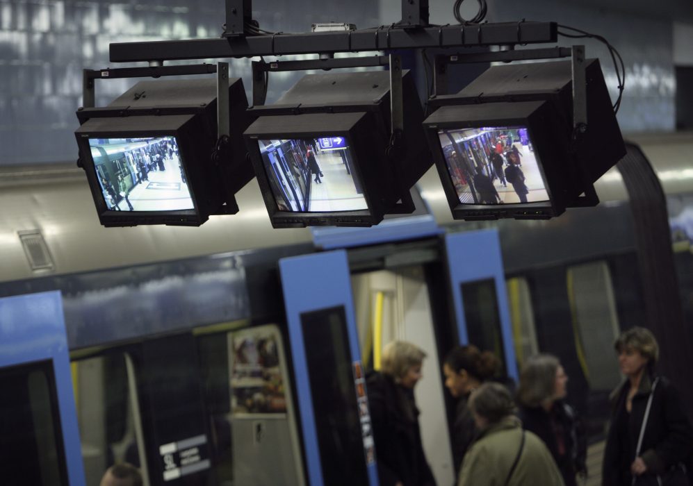 Med kamerorna kan SL övervaka Stockholms tunnelbana.