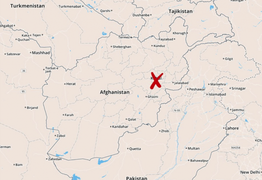Ett självmordsdåd har inträffat vid en militär utbildningsanläggning i Afghanistans huvudstad Kabul.