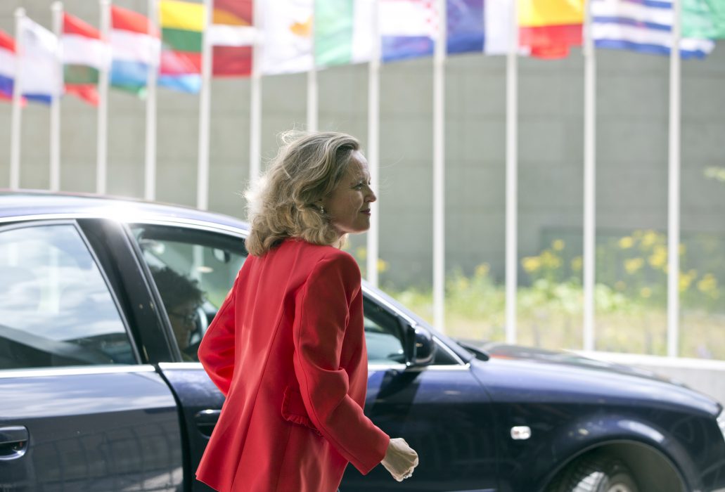 "Vår ambition är att basinkomst blir ett verktyg som blir bestående, ett strukturellt, permanent verktyg", säger Spaniens finansminister och vice statsminister Nadia Calvino.