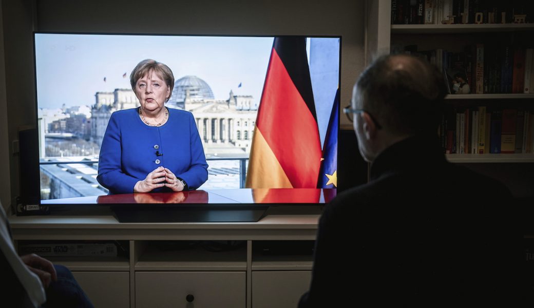 Tysklands förbundskansler Angela Merkel vill se en klimatvänlig omstart efter coronakrisen.