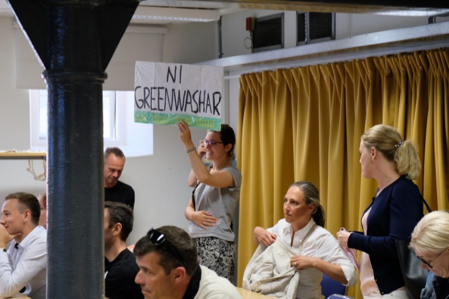 I samband med utdelningen av förra årets Greenwashpris till Preem i Almedalen.