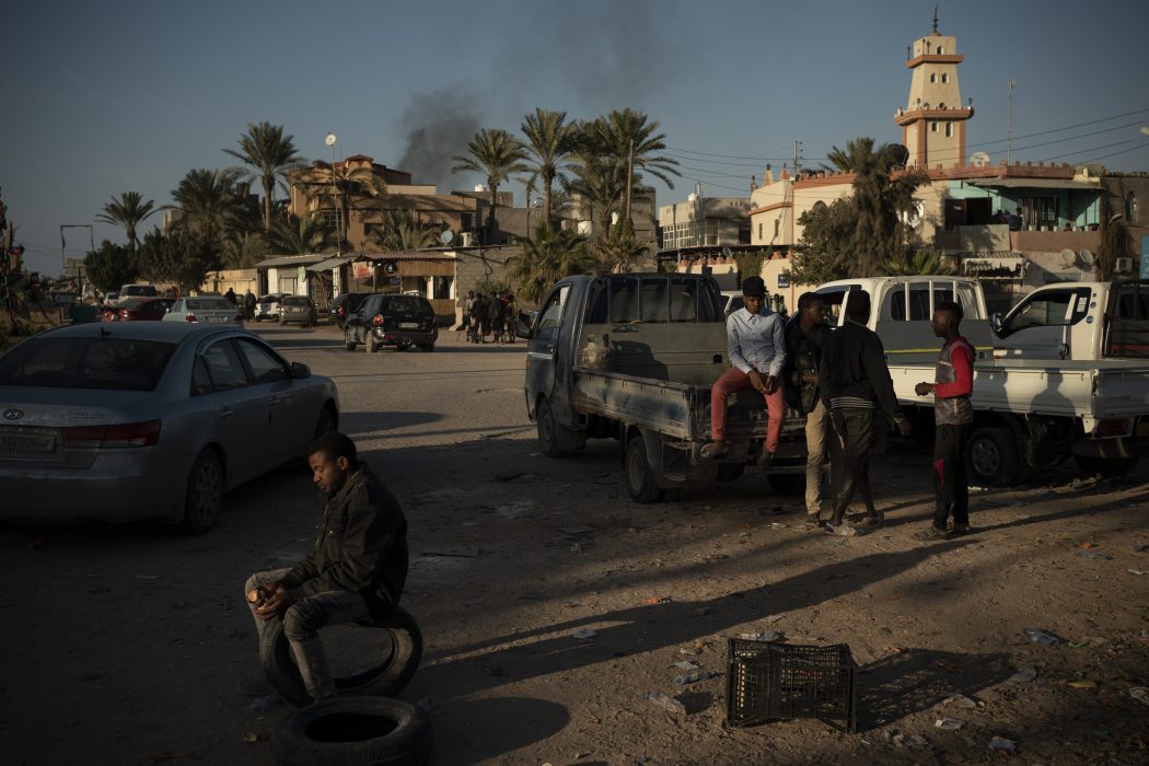 Migranter från Niger i utkanten av Libyens huvudstad Tripoli.