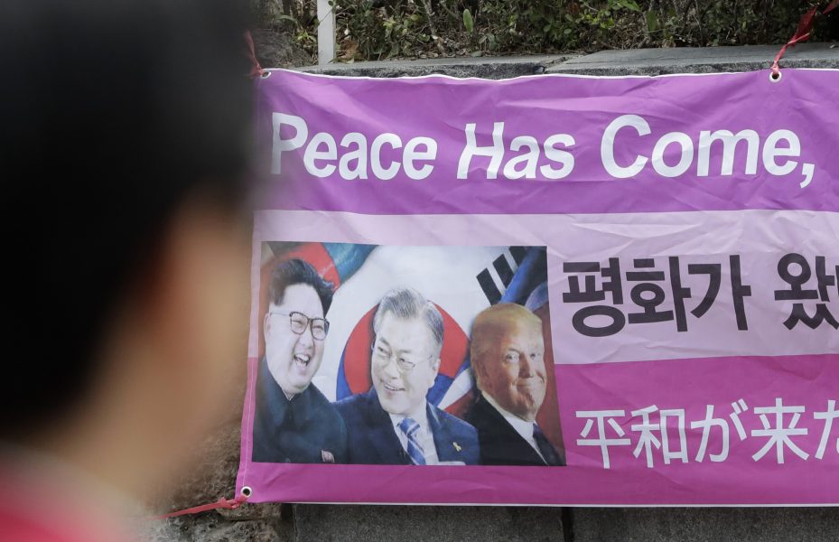 Från vänster: Nordkoreas Kim Jong Un, Sydkoreas Moon Jae-in och USA:s Donald Trump.