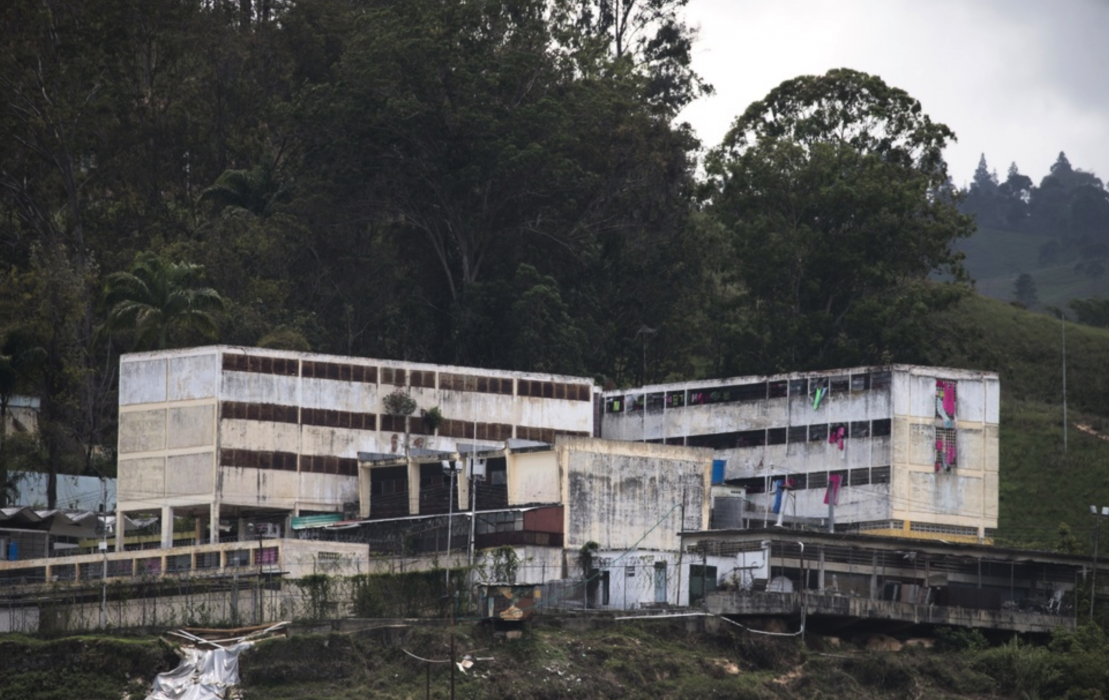 Myndigheter i Venezuela rapporterar sällan om efterverkningar efter upplopp i landets fängelser.