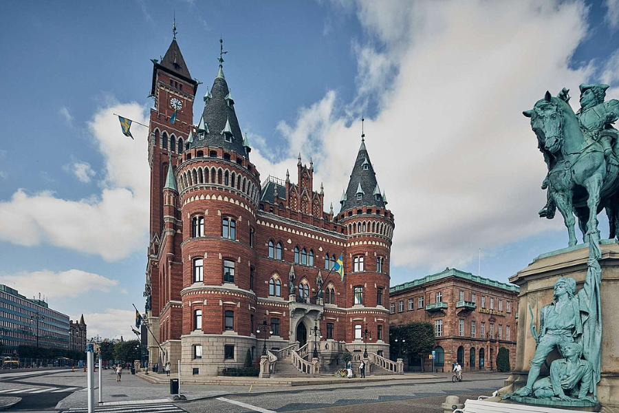 Helsingborg tar täten för fjärde året i rad när tidningen Aktuell Hållbarhet undersöker kommunernas miljöarbete.