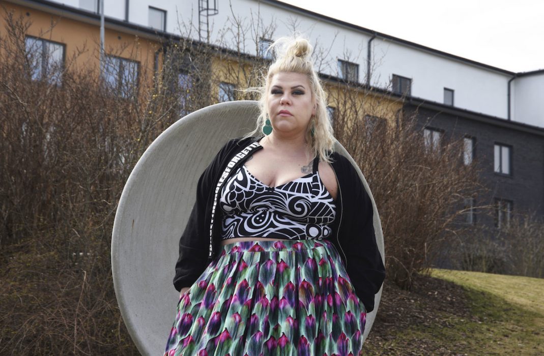 "Jag önskar att vi kan ge våra barn rörelseglädje och ett sunt förhållande till mat, utan skam och pekpinnar", säger föreläsaren och författaren Kajjan Andersson.