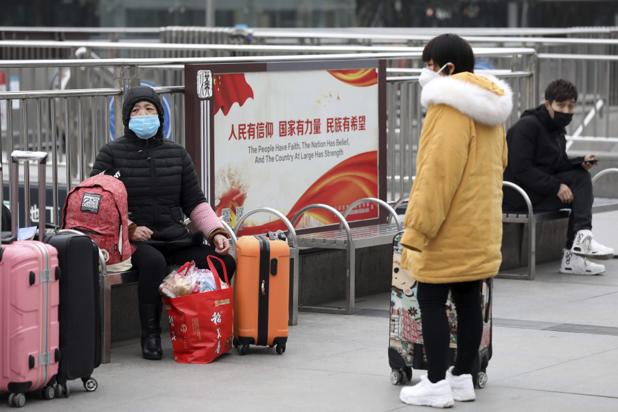 Resande kineser bör inte sikta in sig på Australien, enligt resevarningen som utfärdades i fredags.