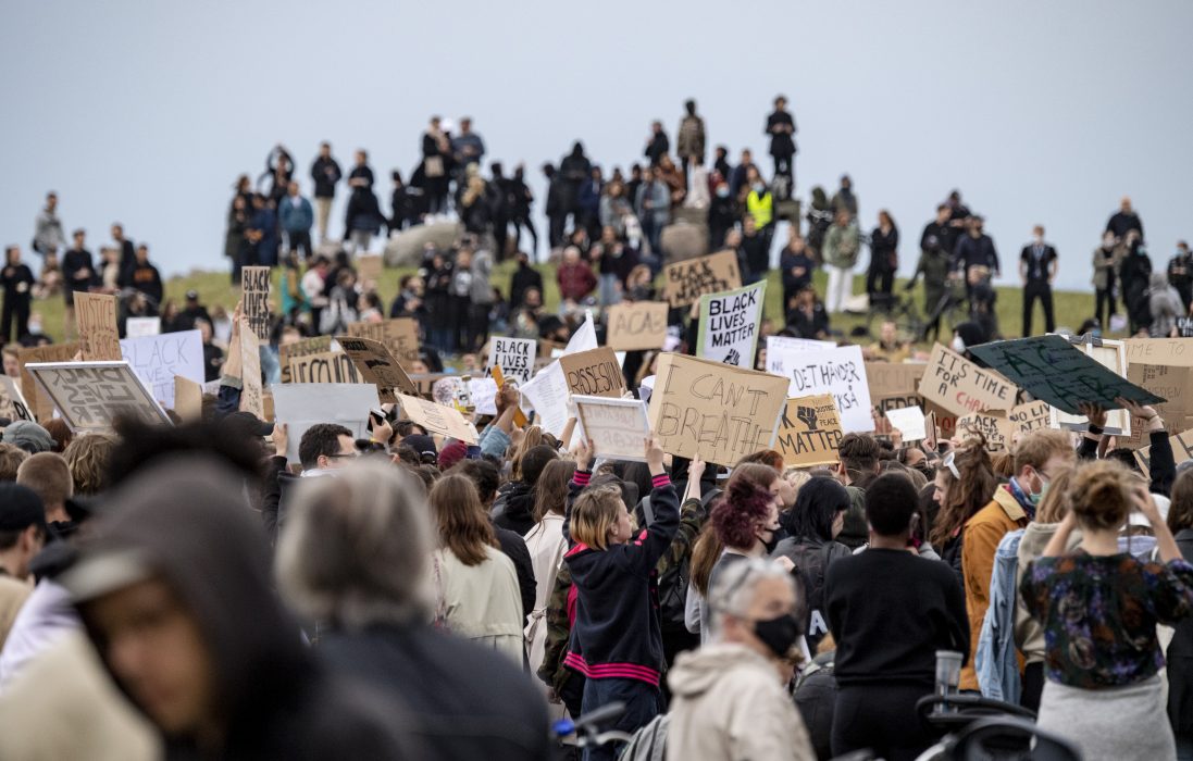 En demonstration för Black Lives Matter samlade hundratals personer i Malmö på torsdagen.